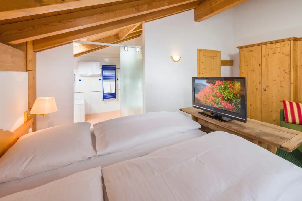 Schlafzimmer : 3.5 Zimmer Dachwohnung in Zermatt bei der Talstation